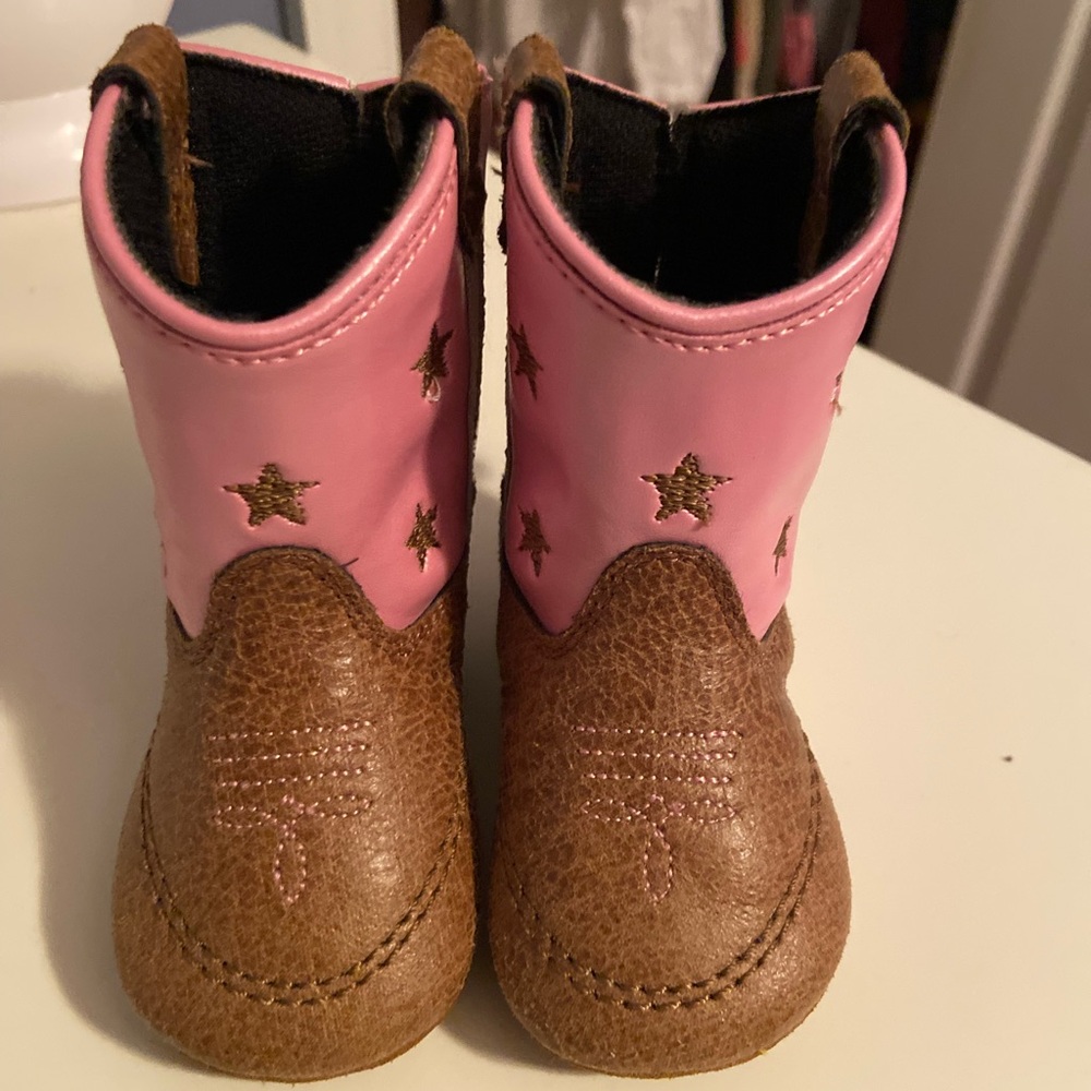 Boot Barn baby girl cow girl boots size 1 (6weeks to 3 months of age)